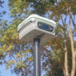 Máy định vị GNSS SingularXYZ Y1